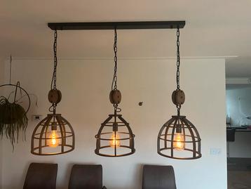 Industri
elle Hanglamp met 3 Lichtpunten beschikbaar voor biedingen