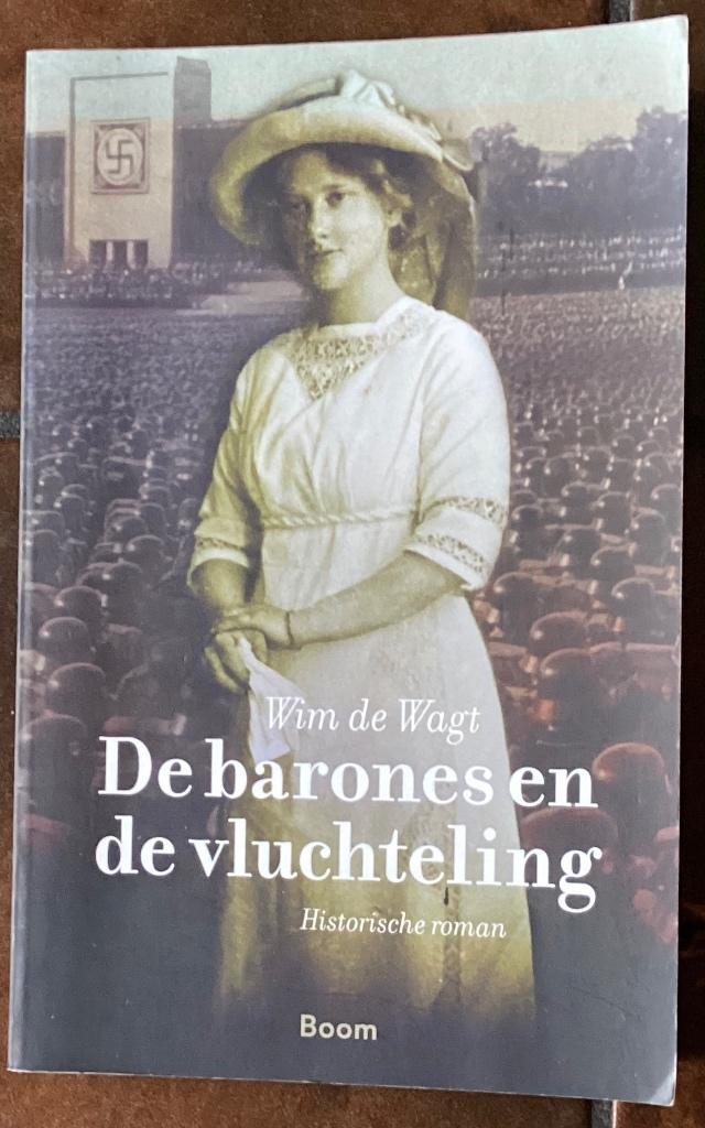De barones en de vluchteling, Boeken, Romans, Zo goed als nieuw, Ophalen of Verzenden