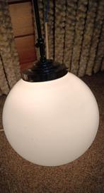 Art Deco Gispen? hanglamp opaline diameter  30 - schoollamp, Huis en Inrichting, Lampen | Hanglampen, Ophalen of Verzenden, Glas