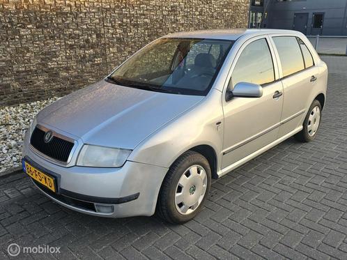 Skoda Fabia 1.4 Comfort, 5 deurs, apk 14-06-2026!, Auto's, Skoda, Bedrijf, Te koop, Fabia, ABS, Airbags, Alarm, Boordcomputer