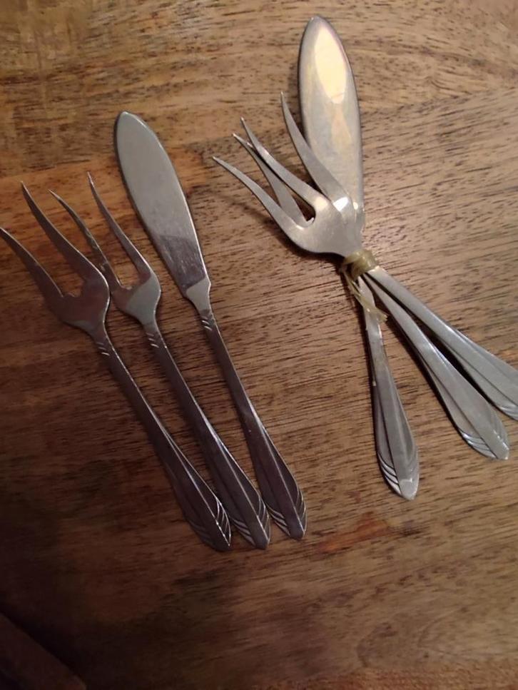 Gero Zilmeta 581 klein bestek aanvulling,o.a eilepeltjes, Antiek en Kunst, Antiek | Bestek, Ophalen of Verzenden