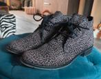 Grijze panterprint veterschoenen Fashion Line maat 41, Kleding | Dames, Schoenen, Ophalen of Verzenden, Zo goed als nieuw, Grijs