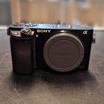 Sony A6000 24.3 Megapixel Compact Camera - In Nette Staat beschikbaar voor biedingen