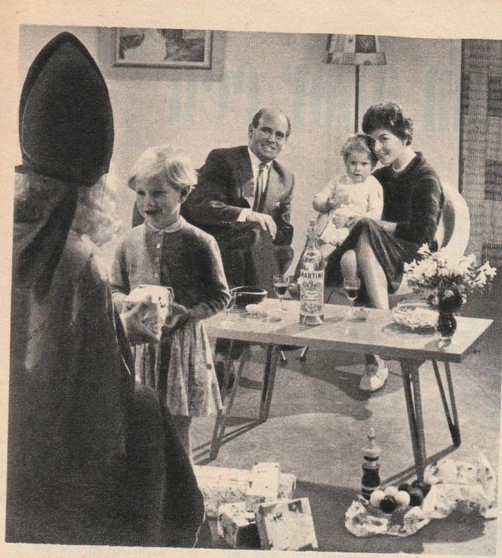 Retro reclame 1959 Martini vermouth Sinterklaas visite, Verzamelen, Retro, Overige typen, Verzenden