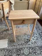 IKEA BJÖRKSNÄS Nachtkastje - Massief Berkenhout, Ophalen, Gebruikt, Minder dan 45 cm, Minder dan 55 cm