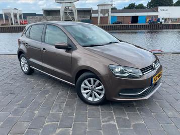 Volkswagen Polo 1.2 TSI DSG 2016 Bruin 90PK LED Dealeronderh beschikbaar voor biedingen