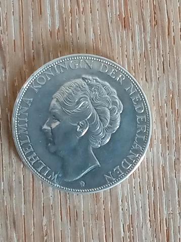 Zilveren Rijksdaalder 1933 Wilhelmina Grof Haar  beschikbaar voor biedingen