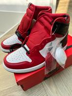 Nike Air Jordan 1 High OG snake maat 39, Ophalen of Verzenden, Nieuw, Rood, Sneakers of Gympen