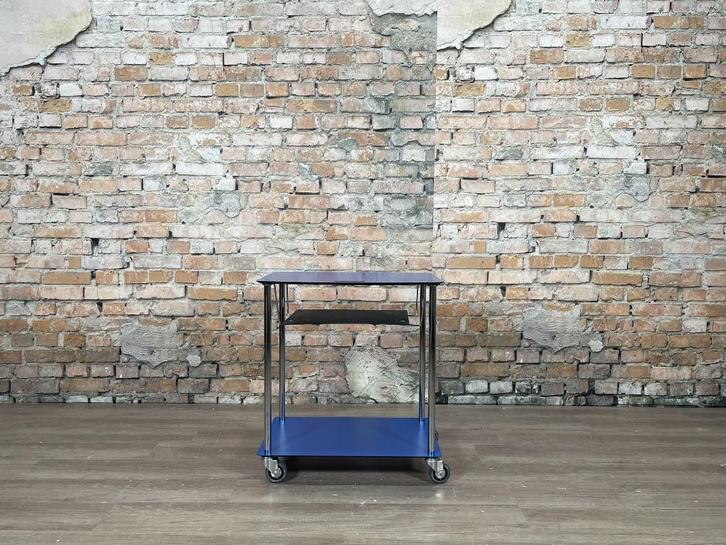 Max & Dirk Trolley blauw bij TheReSales, Huis en Inrichting, Tafels | Bijzettafels, Zo goed als nieuw, Rechthoekig, 60 cm of meer