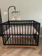 Box inclusief boxkleed en boxmobiel voor maar €100,-!, Ophalen, Zo goed als nieuw, Rechthoekig, In hoogte verstelbaar