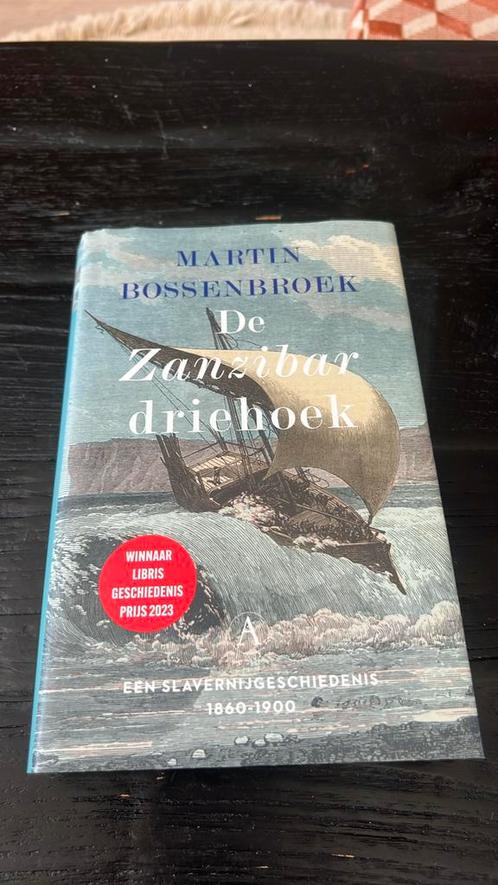 Martin Bossenbroek - De Zanzibardriehoek, Boeken, Overige Boeken, Zo goed als nieuw, Ophalen of Verzenden