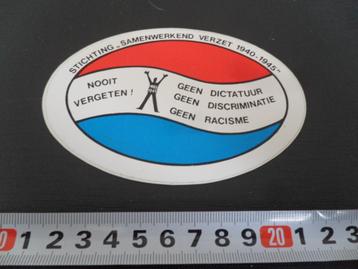 sticker Stichting Samenwerkend Verzet 1940 - 1945  beschikbaar voor biedingen