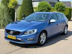 Volvo V60 2.0 D3 Nordic+ 2016 Navi/Clima/Lmv, Auto's, Gebruikt, Euro 6, 4 cilinders, Blauw