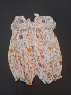 H&M Romper Maat 56 - Bloemenprint, Kinderen en Baby's, Babykleding | Maat 56, Meisje, H&M, Ophalen of Verzenden, Zo goed als nieuw