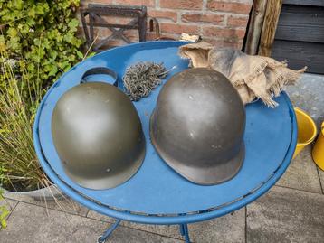 Nederlandse Helm M53 met binnenhelm beschikbaar voor biedingen