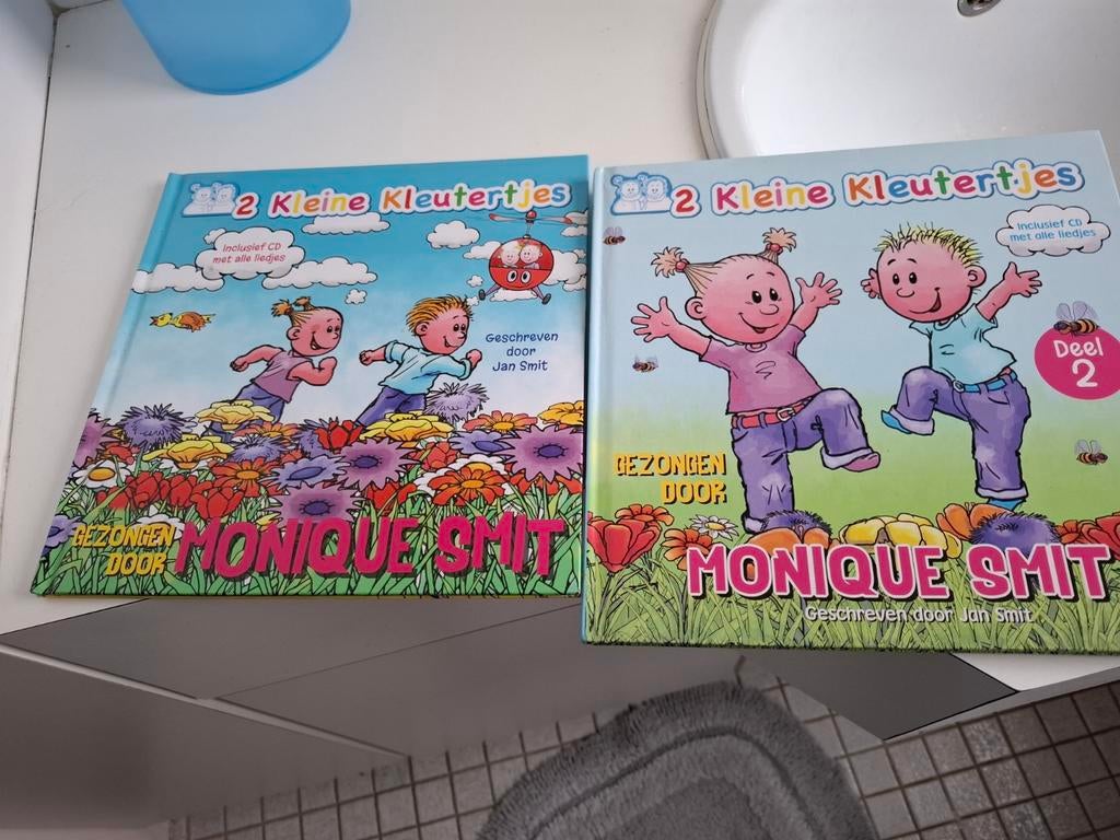 2 kleine kleutertjes, Boeken, Ophalen, Zo goed als nieuw