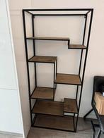 Metalen wandkast met houten plankjes, Ophalen of Verzenden, Zo goed als nieuw
