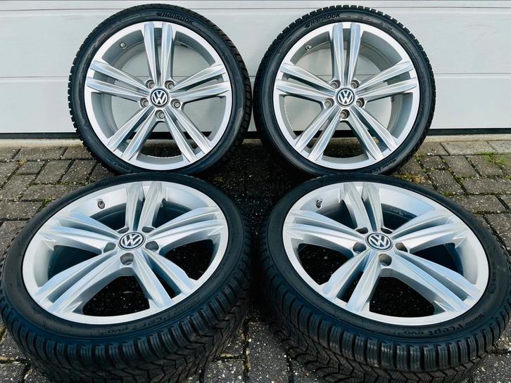 18 Inch Originele Volkswagen Sebring Velgen 225/40/18 5x112, Auto-onderdelen, Banden en Velgen, Banden en Velgen, Winterbanden
