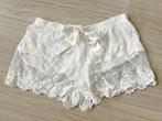 Broekje nachtkleding wit kant, Kleding | Dames, Broekje of Short, Wit, Verzenden