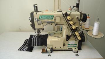 Industriële Naaimachine Yamato onder/bovendek Vol Automaat beschikbaar voor biedingen