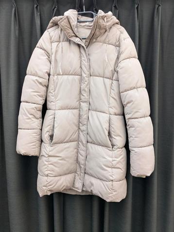 Prachtige winterjas taupe! Quilted jas/puffer jas! beschikbaar voor biedingen