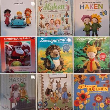 Diverse haak boekjes en atributen beschikbaar voor biedingen