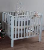 Witte box Europe baby "Casper" incl matrasje en 2 hoezen, Kinderen en Baby's, Boxen, Ophalen, Zo goed als nieuw