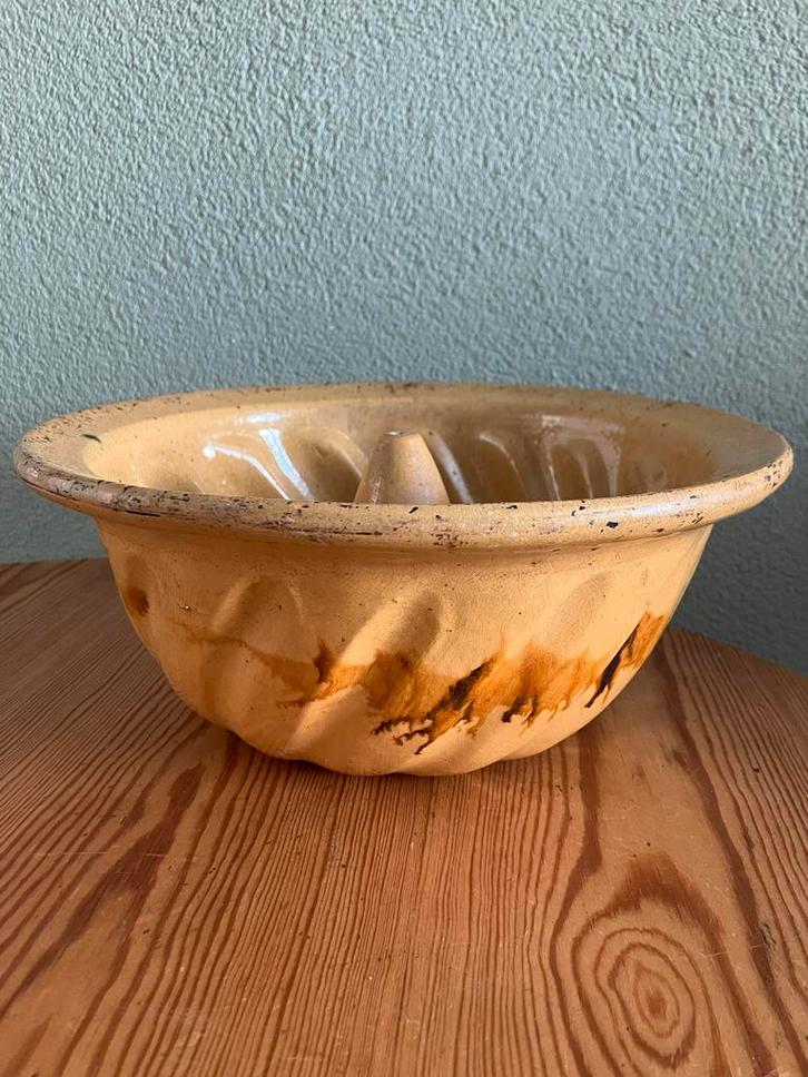 Oude Aardewerk Tulbandvorm - Frankrijk, Huis en Inrichting, Keuken | Keukenbenodigdheden, Gebruikt, Ophalen of Verzenden