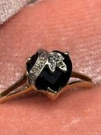 9 karaat gouden hart ring met diamanten, Verzenden, Zo goed als nieuw, 17 tot 18, Dame