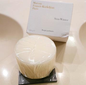 NU €85 ‼️ Maison Francis Kurkdjian kaars Sezz Winter parfum beschikbaar voor biedingen