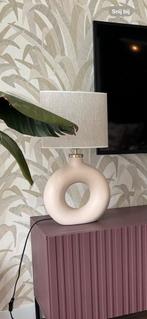 Keramiek lampenvoet h&m home, Huis en Inrichting, Lampen | Tafellampen, Ophalen, Zo goed als nieuw, Overige materialen, Minder dan 50 cm