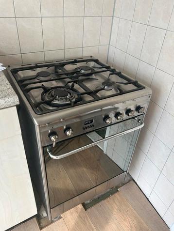 Vandaag ophalen goede smeg oven plus fornuis vandaag ophalen beschikbaar voor biedingen