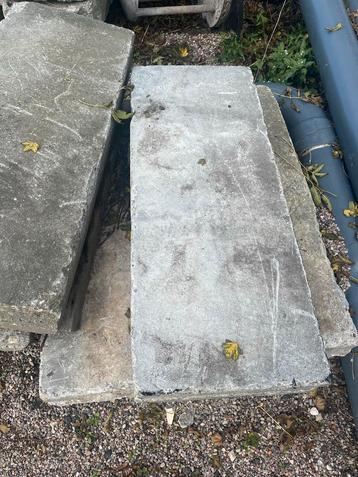 Gebruikte Betonnen Terrastegels beschikbaar voor biedingen