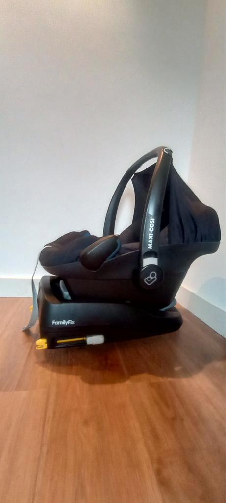 Maxi-Cosi met Isofix baseplate, Kinderen en Baby's, Autostoeltjes, Gebruikt, Maxi-Cosi, 0 t/m 13 kg, Isofix, Zijbescherming, Ophalen