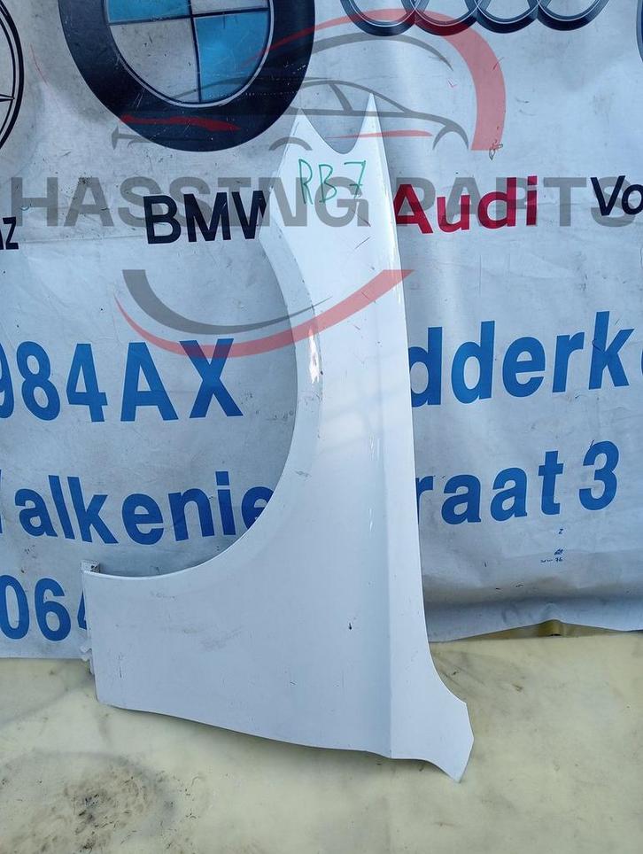 voorspatbord links Mercedes-Benz E-Klasse W213, Auto-onderdelen, Carrosserie en Plaatwerk, Spatbord, Mercedes-Benz, Gebruikt, Ophalen of Verzenden