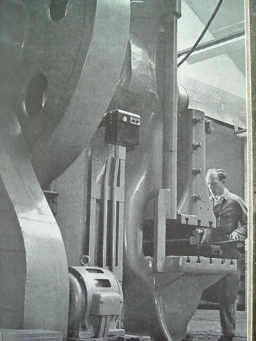 Van dorpssmidse tot grootbedrijf, ODA, 1905 - 1955., Boeken, Techniek, Gelezen, Metaaltechniek, Ophalen of Verzenden