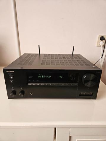 Onkyo TX-NR676E beschikbaar voor biedingen