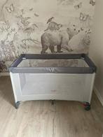 Campingbedje met babynet - Perfect voor op reis!, Kinderen en Baby's, Babywiegjes en Ledikanten, Ophalen, Zo goed als nieuw, Reisbedje