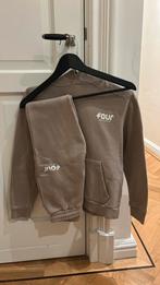 FOUR pak  MAAT 12YR, Ophalen of Verzenden, Gebruikt, Jongen of Meisje