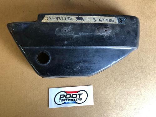 Suzuki GT 250 Rechter Zijkap, Motoren, Onderdelen | Suzuki, Gebruikt, Ophalen