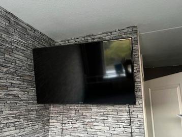 Samsung UE40F6320AW 40 inch Smart TV 3d beschikbaar voor biedingen