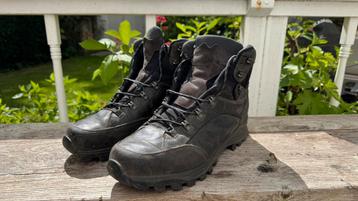 Waterdichte Hanwag wandelschoenen maat 48 (1,5 jr oud) beschikbaar voor biedingen