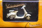 model scooter Vespa 1:32 schaal1, Overige merken, Gelijkstroom, Overige typen, Nieuw