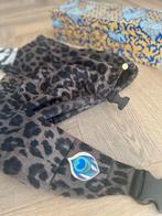 Artipoppe Draagzak Leopard Grey - Zo goed als nieuw!, Overige merken, Ophalen of Verzenden, Zo goed als nieuw, Buik, Rug of Zij