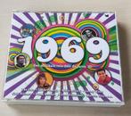 1969 Een Muzikale Reis Door de Jaren '60 3CD 2008, Cd's en Dvd's, Cd's | Verzamelalbums, Pop, Ophalen of Verzenden, Zo goed als nieuw
