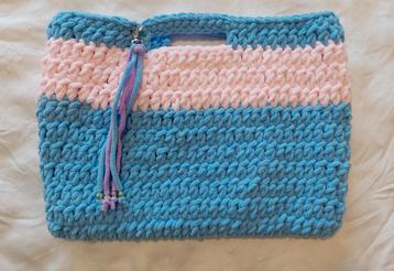 Pluche tas teddy roze blauw A4
Gratis bag charm
 beschikbaar voor biedingen