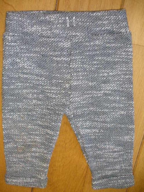 Joggingbroek zwart wit mêlee maat 68 - nieuw -, Kinderen en Baby's, Babykleding | Maat 68, Nieuw, Jongetje of Meisje, Broekje