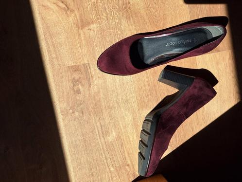 mooie bordeaux pumps, Kleding | Dames, Schoenen, Gedragen, Rood, Ophalen of Verzenden