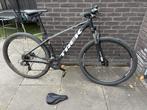 Mountainbike Trek Marlin 5, Fietsen en Brommers, Hardtail, Ophalen, Zo goed als nieuw, Trek