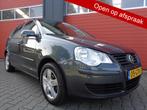 Volkswagen Polo 1.4-16V Comfortline,5Drs,Airco,CruiseAutomaa, Gebruikt, 4 cilinders, Startonderbreker, Bedrijf